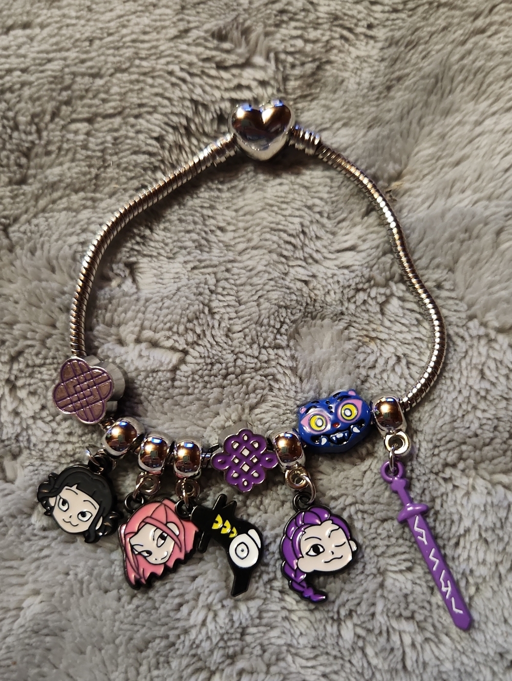 K Pop Demon Hunter Purple Charm Kids Bracelet with Anime Character Charms